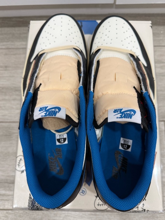 Fragment Travis Scott Jordan 1 Retro Low DM7866-140 Sail Military Blue Black 12 main image 9